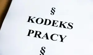 Kodeks Pracy. Dokument prawny, który chroni pracownika, zwłaszcza w okresie ochronnym przed emeryturą.