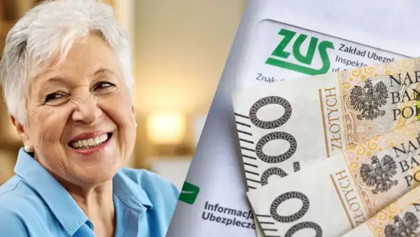 Uśmiechnięta emerytka cieszy się z pieniędzy. Dokument ZUS i banknoty symbolizują drugą waloryzację emerytur.